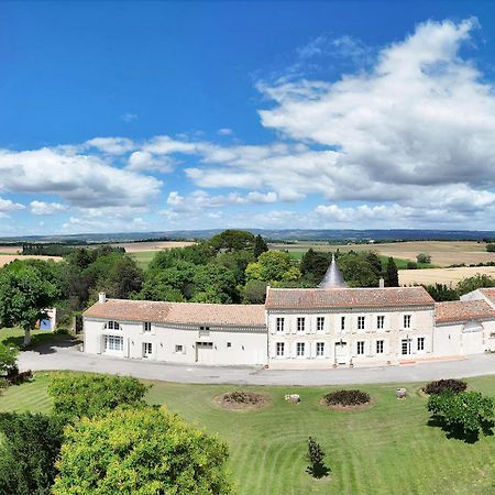 Domaine De Lanis - Maison D'Hotes Avec Parc Et Piscine Castelnaudary Exterior photo